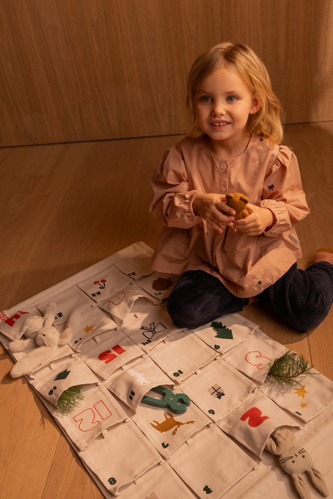 Adventskalender "Babbo - Holiday/Sandy" personalisiert I Liewood