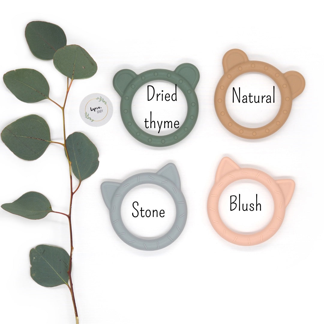 Beißring mit Bären- und Katzenohren "Bear Dried Thyme", "Bear Natural", "Cat Stone", "Cat Blush" I Mushie